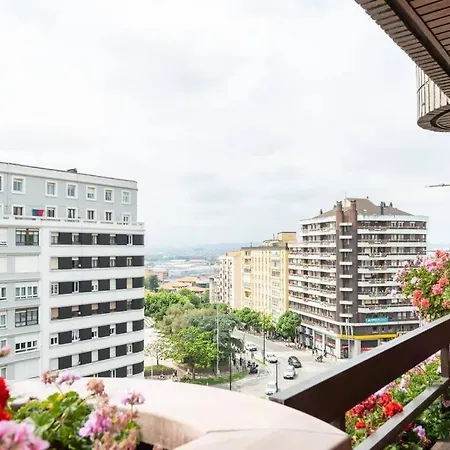 Espacioso Piso Con Parking Apartment Santander